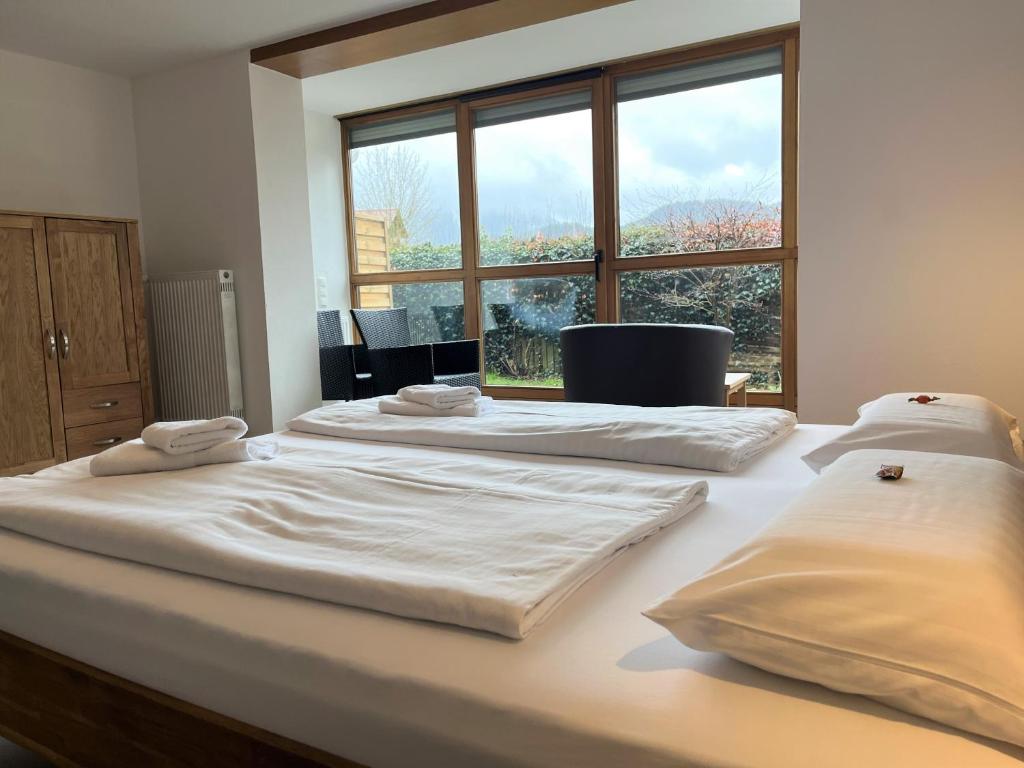 Doppelzimmer mit Terrasse – Gästehaus Forggensee